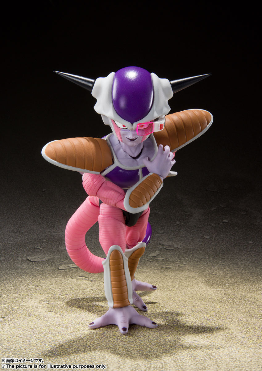 S.H.Figuarts  Frieza First Form & Frieza Pod Set