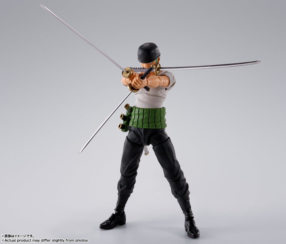 S.H. Figuarts Roronoa Zoro Romance Dawn